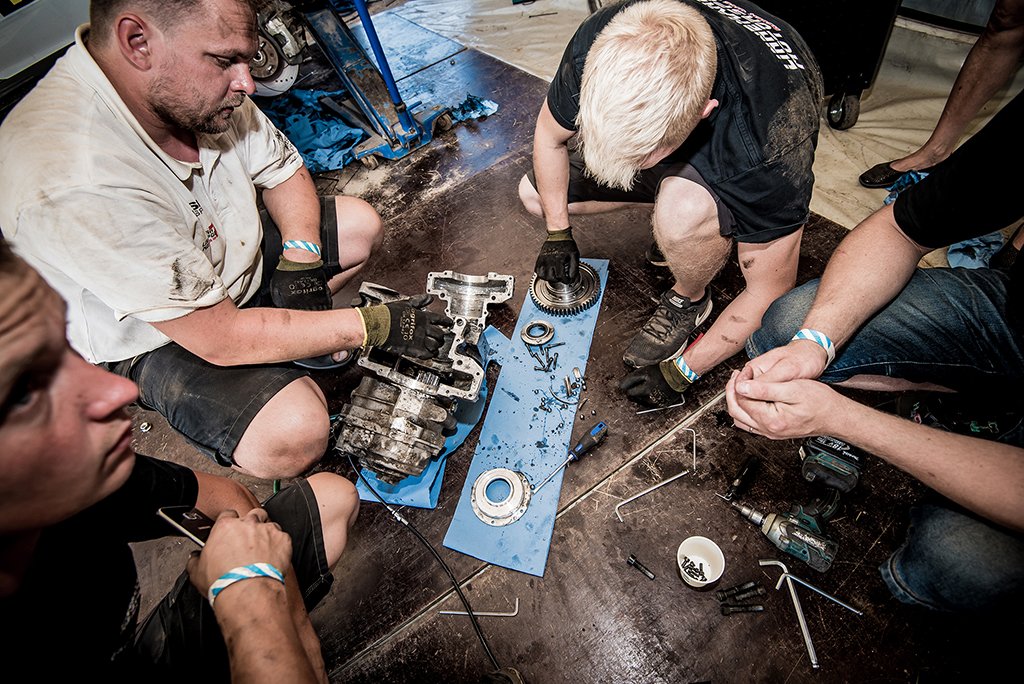 Det så ud til at kræve lidt mere end gaffatape og ståltråd
(Foto: Dan Knudsen – Photo-Graphic)
